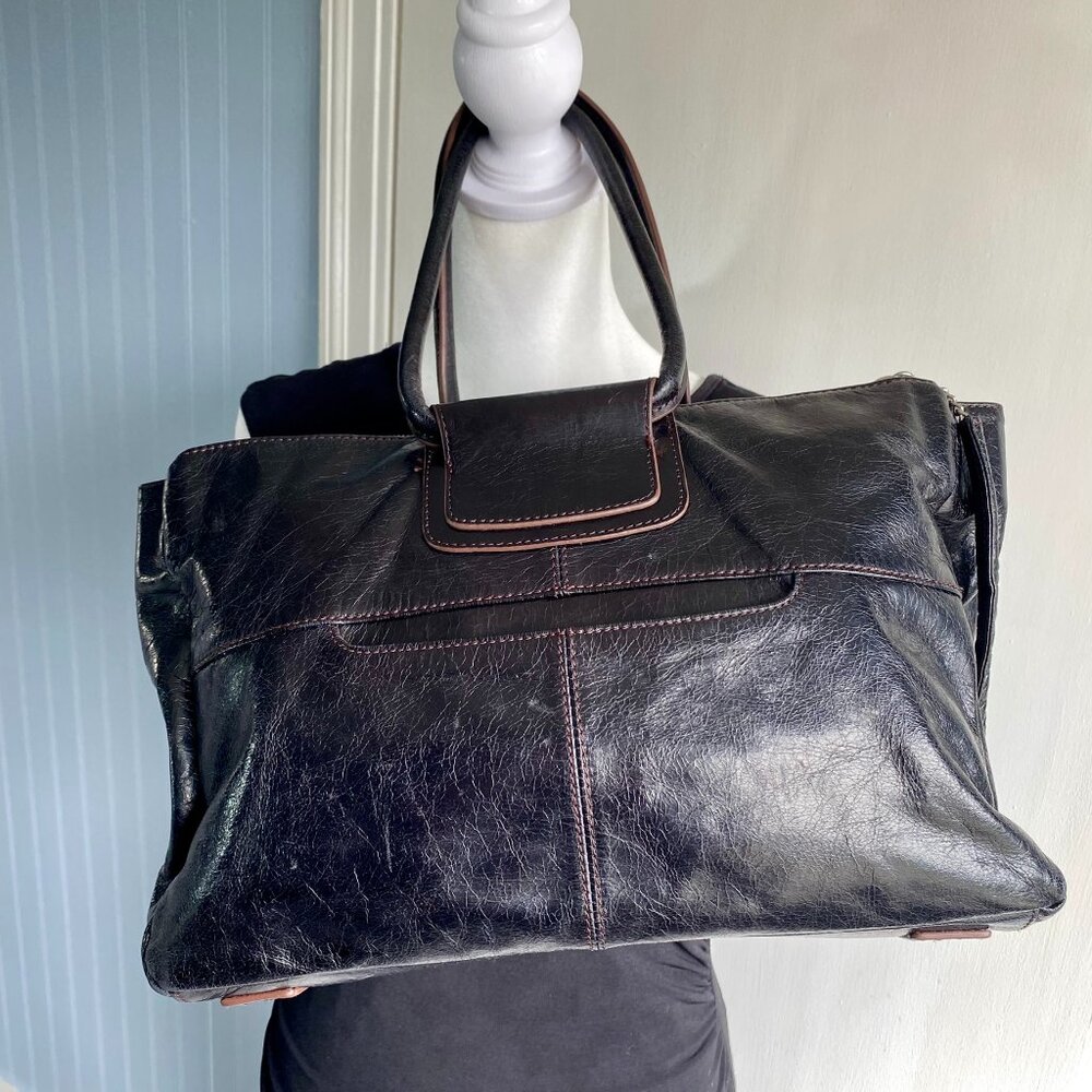 Hobo International Salina Black Leather Rectangle Handbag — Dual Handles